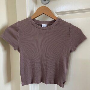 TNA Aritzia Ribbed Cropped T-Shirt